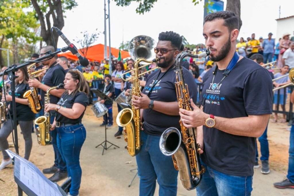 Escola de Música TOM celebra 31 anos com espetáculo gratuito em Ipatinga soaquinoticias